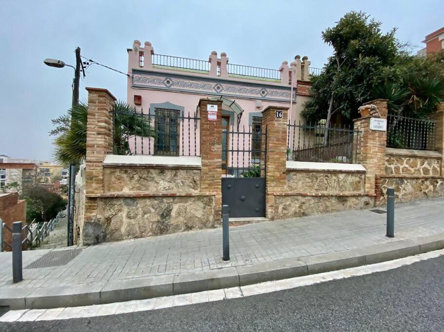 Casa Independientegardenviews2 Bedrooms Barcelona Exterior photo
